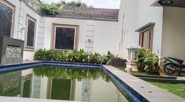 Gambar 2 Rumah murah + pool di kemang timur jakarta selatan