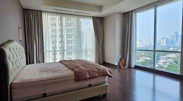 Gambar 3 Disewakan Best Deal Pakubuwono Signature 4+1BR Uk 385m2 Furnished di Keb.lama Jaksel