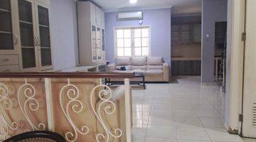 Gambar 5 Rumah 3 Lantai Bagus Furnished di Gading Grande, Jakarta Utara