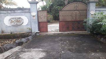 Gambar 3 Dijual Villa Ditengah Sawah