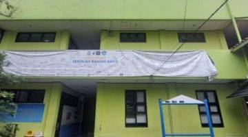 Gambar 1 Gedung Sekolah Bagus Terawat Lokasi Strategis Di Kota Bandung 