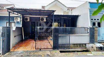 Gambar 1 Dijual Cepat Rumah di Karawaci Residence
Depan Taman