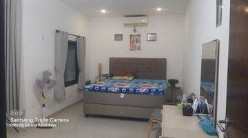 Gambar 4 House For Rent Yearly, 3 Bedrooms In Kerobokan- One Gate System