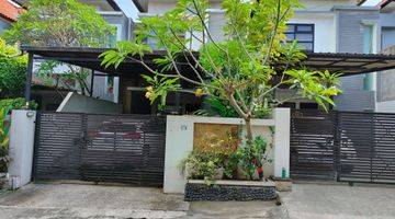 Gambar 1 Dijual Murah Rumah Siap Huni  3+1 Beds Di Jl. Nangka Denpasar