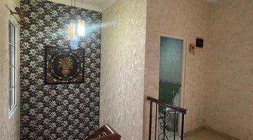 Gambar 2 Rumah 2 Lantai Bagus Furnished HGB di Dutamas, Batam