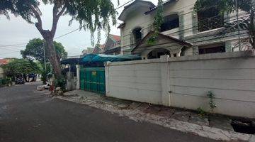 Gambar 1 Dijual Rumah Bagus 2 Lantai+Basement SHM Di Tebet