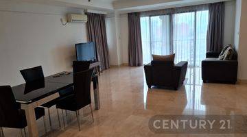 Gambar 1 Apartemen 3 Bedroom View Lapangan Golf Bukit Golf Pondok Indah