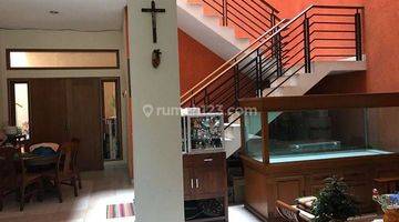 Gambar 3 Dijual Rumah 2½ Lantai Hadap Timur,villa Permata Gading