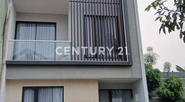 Gambar 1 Rumah Siap Huni Full Furnished Di Maika Discovery Bintaro Sektor9