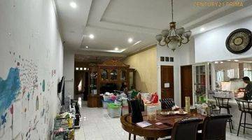 Gambar 1 Rumah Strategis Harga Menarik Di Kemang Jakarta Selatan