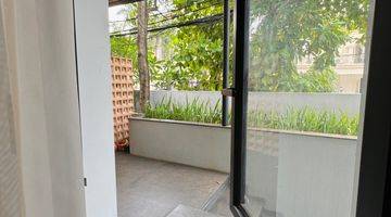 Gambar 4 Luxurious And Comfortable House Strategic Location In Kemang Area