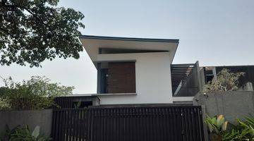 Gambar 1 Rumah Premium View Golf Full Furnish Paramount Hill Golf