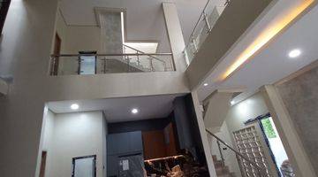 Gambar 5 Rumah Baru Dijual Murah 3 Lantai di Anggrek Loka BSD City 