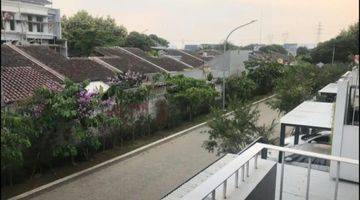 Gambar 2 Dijual Rumah Hoek Freja House Bsd City