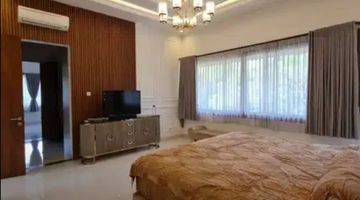 Gambar 2 Dijual Cepat Rumah 3 Lantai Semi Furnished di De Latinos, BSD