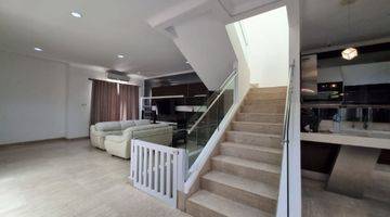 Gambar 1 Rumah Opulance Greenlake Sunter Bagus