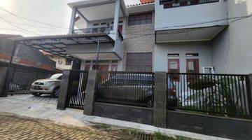 Gambar 1 Rumah Keren Dan Mewah Di Villa Cibening Indah Bekasi 