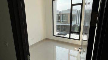 Gambar 4 Disewakan Rumah Pik 2 Milenial 6x10 Unfurnished