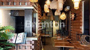 Gambar 2 RUKO DI KUTA SQUARE  EX RESTO BESERTA FURNISHNYA