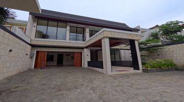 Gambar 1 Dijual Rumah Modern 2Lantai Semi Furnished Kemang Jakarta Selatan