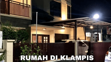 Gambar 1 Rumah Modern Cantik Minimalis di Klampis Semolo 