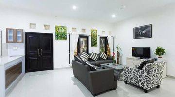 Gambar 2 Apartement 3 BR Furnished