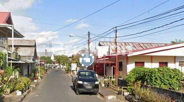 Gambar 1 RUMAH KAYU DENGAN TANAH LUAS DI TOMOHON