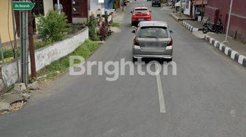 Gambar 5 RUMAH KAYU DENGAN TANAH LUAS DI TOMOHON