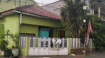 Gambar 1 DiJual Rumah Bagus Posisi Huk Lokasi Menteng Dalam Tebet