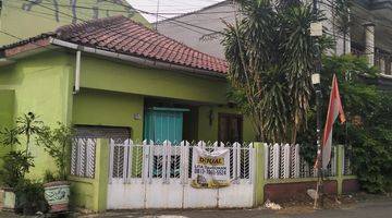 Gambar 4 DiJual Rumah Bagus Posisi Huk Lokasi Menteng Dalam Tebet