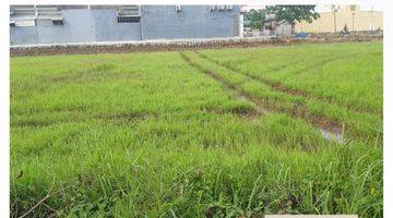 Gambar 1 Dijual tanah seluas 2800 m²