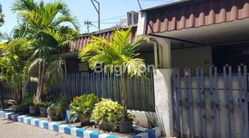 Gambar 1 RUMAH 2 LT DI JL TROPODO INDAH SIDOARJO