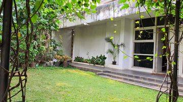 Gambar 1 Dijual Rumah di Jl. Suwiryo Menteng Jakpus