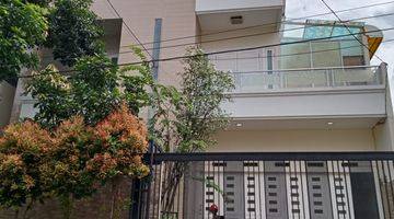 Gambar 1 Dijual Rumah Green Ville Hoek Banci Sebelah Taman Full Furnished Bebas Banjir