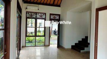 Gambar 3 Unfurnished 2BR House In Resort Area Jimbaran