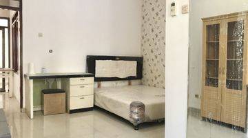 Gambar 3 KAN RUMAH FURNISHED DI PERUMAHAN ELITE SURABAYA TIMUR