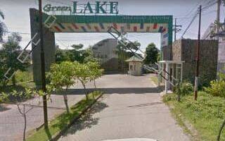 Gambar 2 Rumah 2 Lantai SHM di Green Lake Merr Rungkut Surabaya. Ron.a480