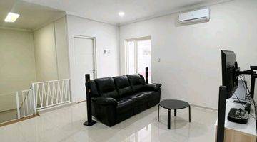 Gambar 5 Rumah Sutorejo Utara Semi Furnished Bagus 2lt Shm