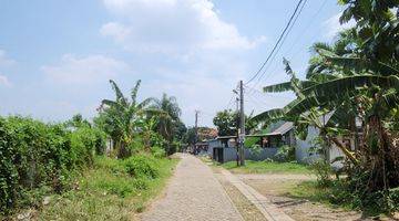 Gambar 2 Kavling Dan Bangunan Rumah Kontrakan Di Cilenggang BSD Belakang The Green