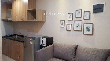 Gambar 2 Apartemen Furnished View Kolam Renang Di Parahyangan Residence