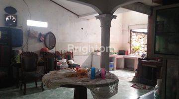 Gambar 4 Rumah Besar 2 Lt di Komp Depkes