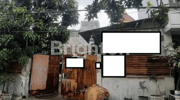 Gambar 3 RUMAH 2 KAVLING JADI SATU DI JALAN MULYOSARI SURABAYA