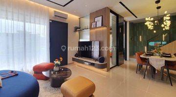 Gambar 4 Rumah 3 Lantai di Gading Serpong Dengan Attic Room Cantik