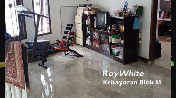 Gambar 1 Rumah siap huni semifurnished di kompleks ekslusive di selatan jakarta 2 Lantai SHM