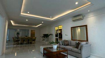 Gambar 4 Disewa Rumah Cantik dan Baru selesai Renovasi 550 m2. Furnished