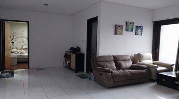 Gambar 2  Rumah Bagus Semi Furnished di Kopo