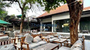 Gambar 5 Tempat Usaha Ex Cafe Resto 611m2 Jalan Utama View Ecopark Tebet