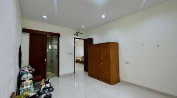 Gambar 5 Like New Rumah 200m² Di Komplek Premium Pancoran