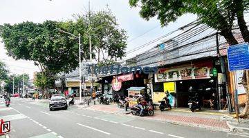 Gambar 2 Rumah Resto Kost Di Pusat Kuliner Tebet Raya