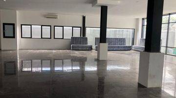 Gambar 1 Dijual Gedung Dan Tanah, 4 ¹/² Lantai, Luas 2826 M², Hgb - Hak Guna Bangun, Lift Hyundai 16 Pax, 1.350m Area Gudang, Lokasi Strategis, Bebas Banjir # Own.lnty 